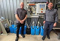 Greg Serno, co-owner of Alfredton Laundry, and Steven Champion, Sales and Technical Manager Asia Pacific at Kreussler Textile Care (from left)